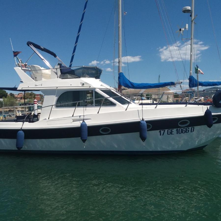 מלון Sanremo Charter Boat And Breakfast מראה חיצוני תמונה