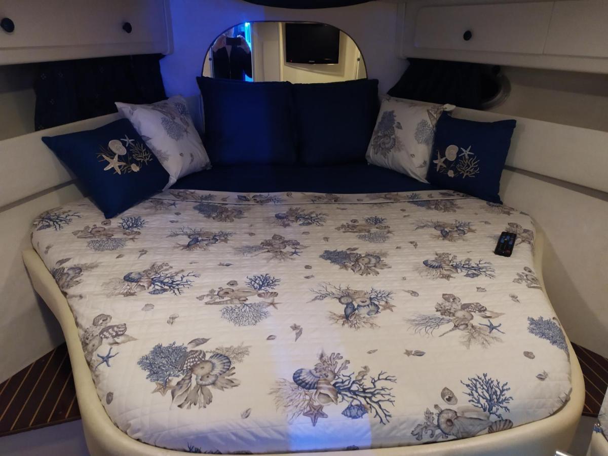 מלון Sanremo Charter Boat And Breakfast מראה חיצוני תמונה