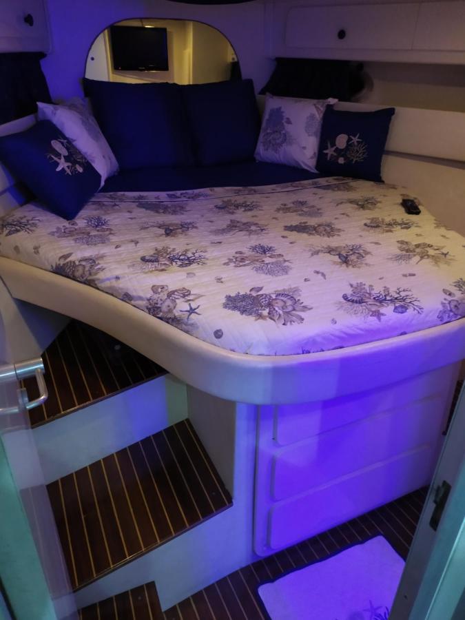 מלון Sanremo Charter Boat And Breakfast מראה חיצוני תמונה