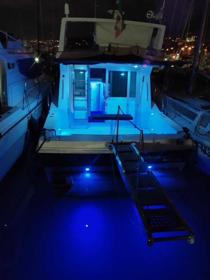 מלון Sanremo Charter Boat And Breakfast מראה חיצוני תמונה